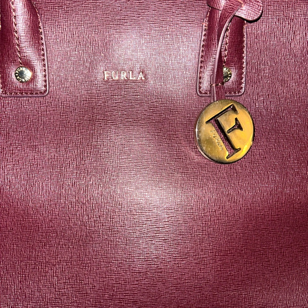 Furla Linda tote bag Elegant Burgundy - Picture 2 of 9